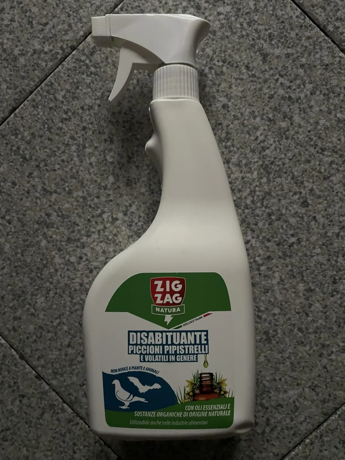 ZigZag Disabituante Piccioni e Pipistrelli Spray 750 ml Oli Essenziali